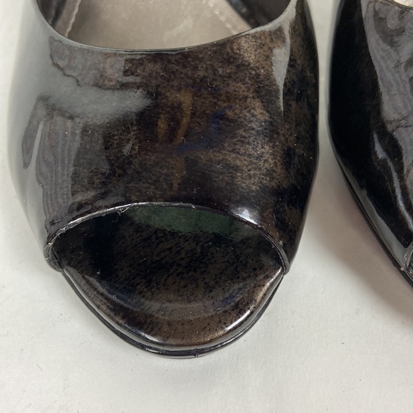 Alex Marie Cashmere Pansy Grey Patent Leather Stiletto Peep Toe Heel Pumps - Picture 2 of 16